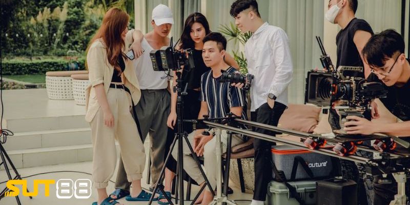 Sut88, HIEUTHUHAI hợp tác VieON sản xuất MV debut rap melodic 3 sut88 dau tu khung cho mv